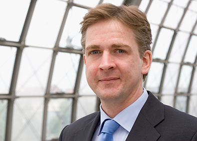 Current photo of me, Spring 2005.